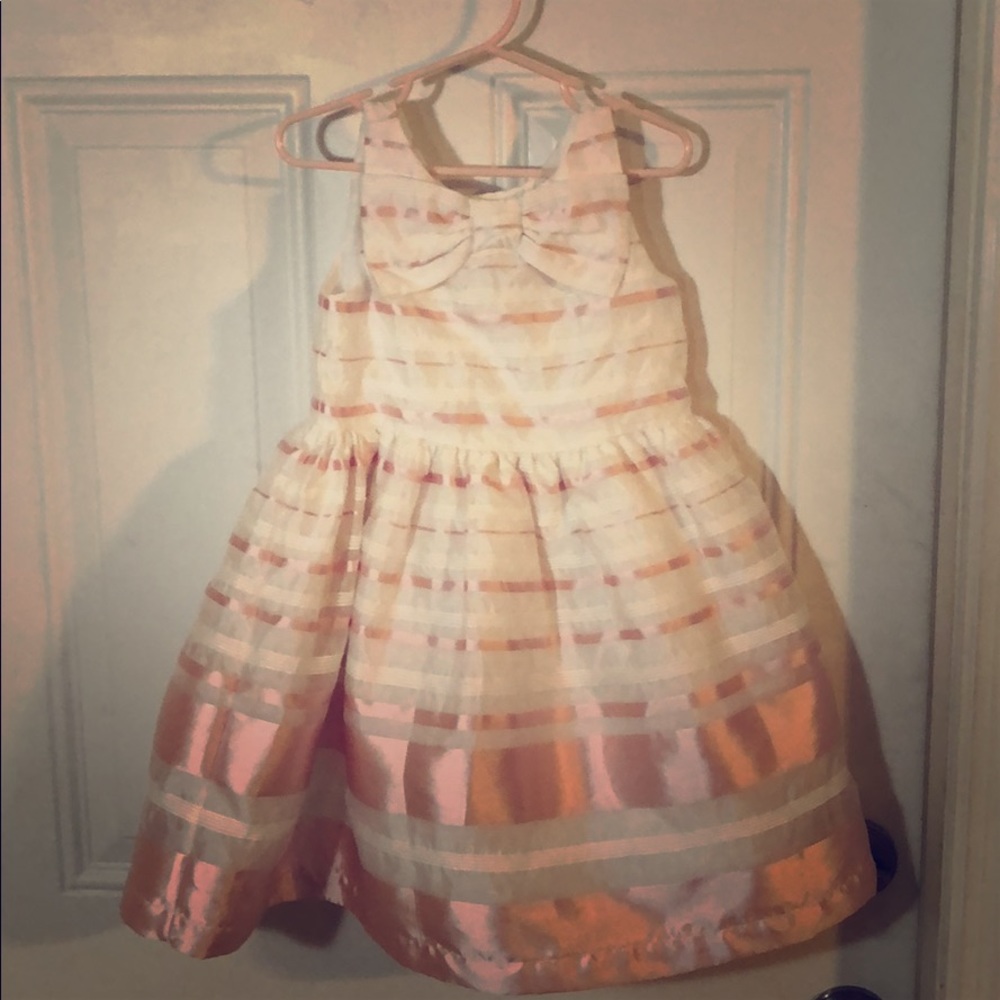 JnJ girl dress size 3T